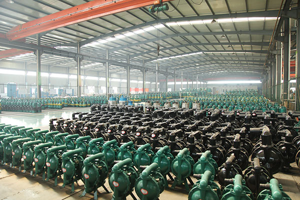 淺談0.75KW防爆潛水泵特點